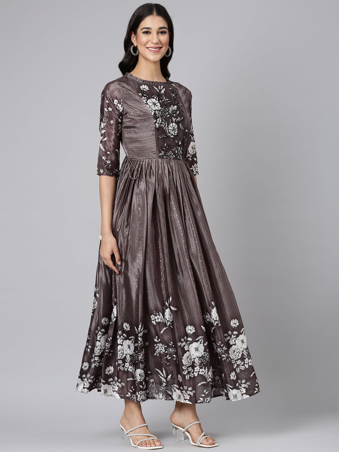 4611NC12489GRAPHIT_5