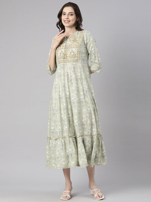 Neerus Green Casual Maxi Floral Dresses