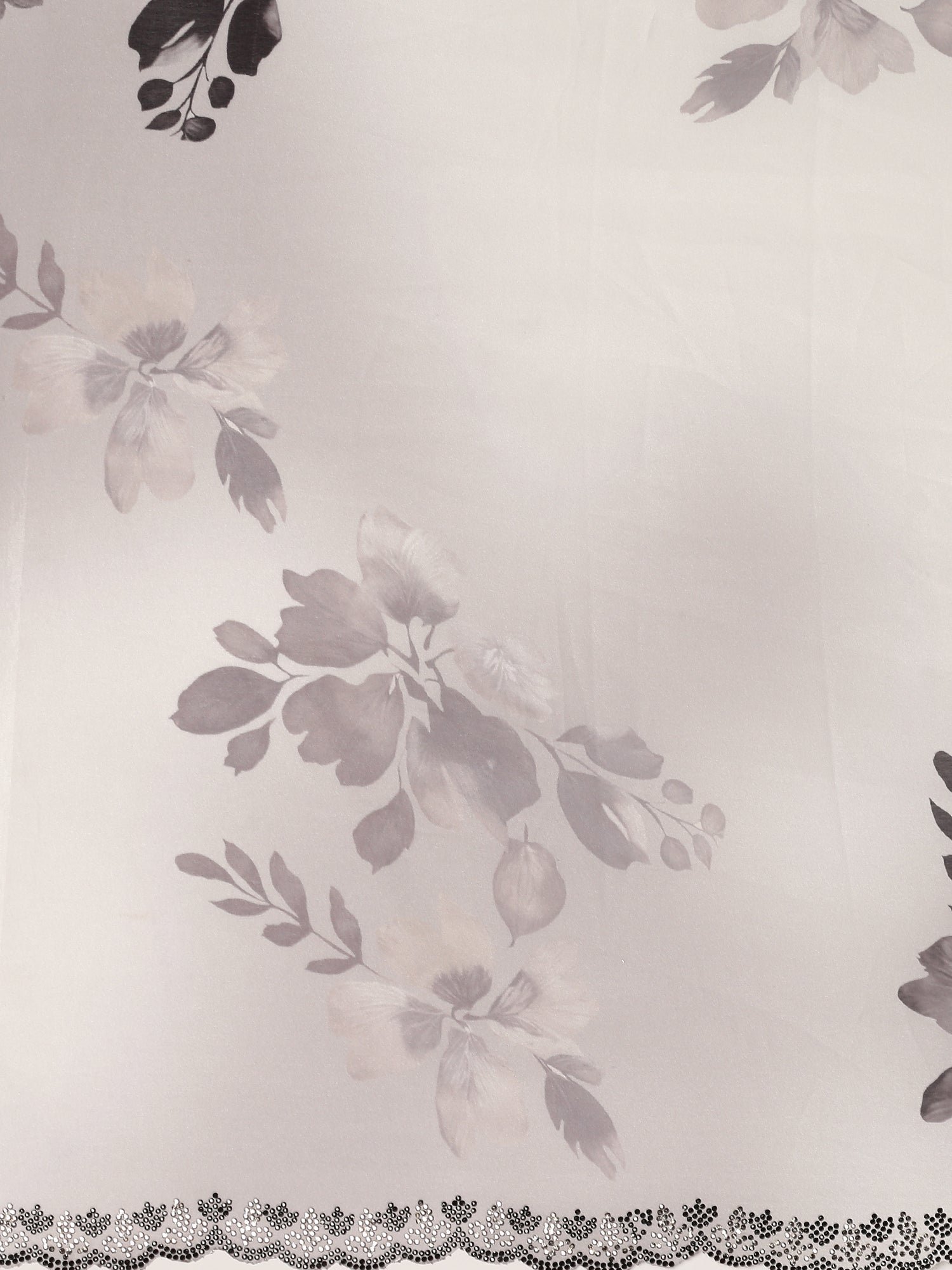 5443S2436BLACK_WHITE_7